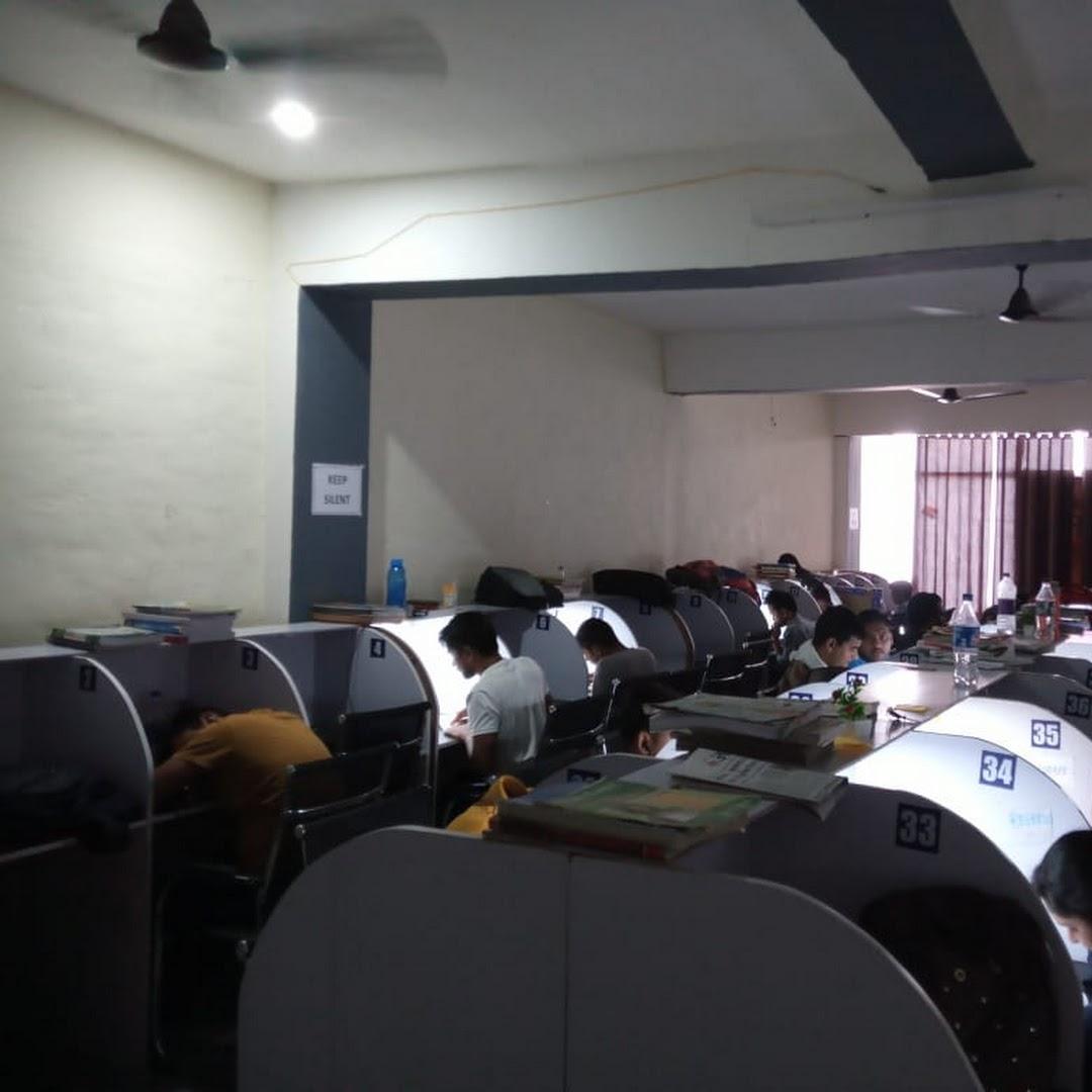 BALAJI LIBRARY Self Study Center